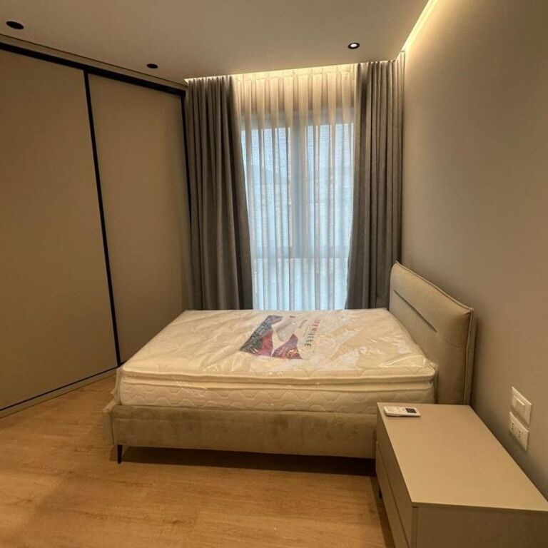 🏛️✨ Vilë Luksoze me Qira – Rezidenca “Green Valley”, Liqeni i Thatë ✨🏛️