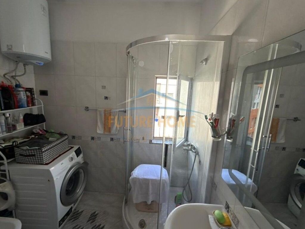 Shitet, Apartament 1+1, Unaza e Re, Tiranë