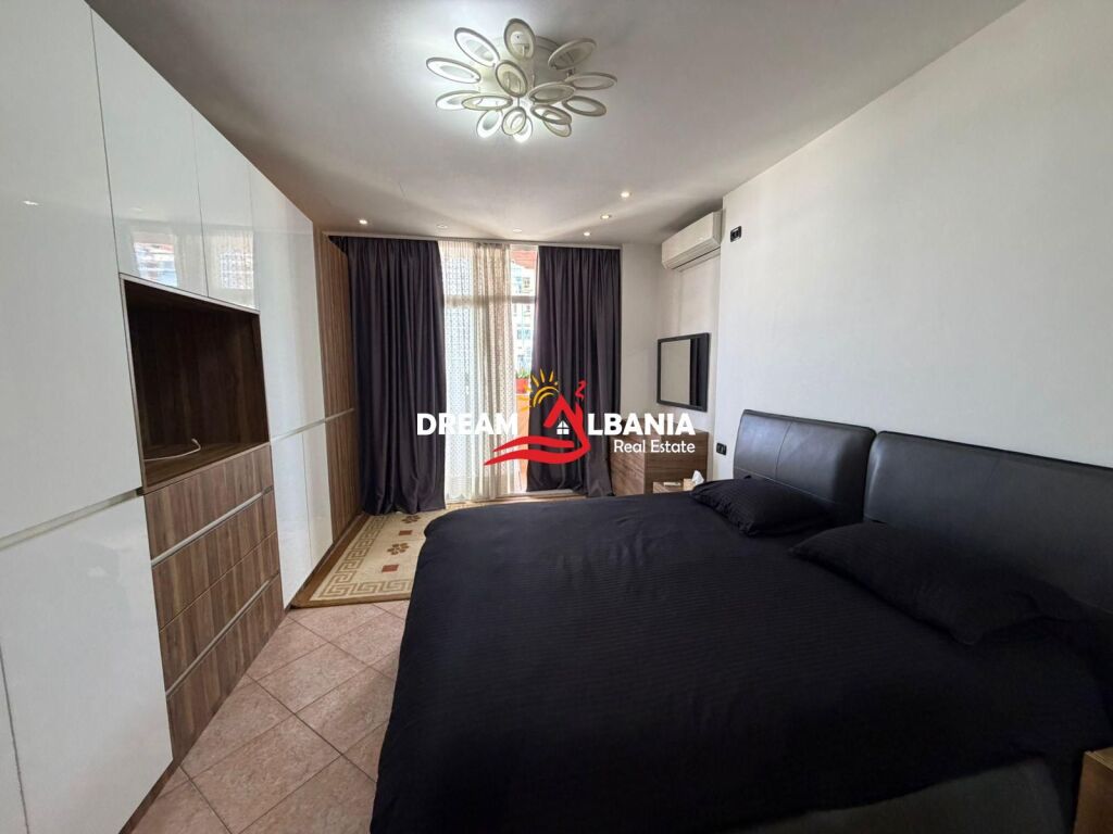 Apartament 3+1+2  me qera tek komuna e parisit prane kompleksit Kika (ID 4231259)