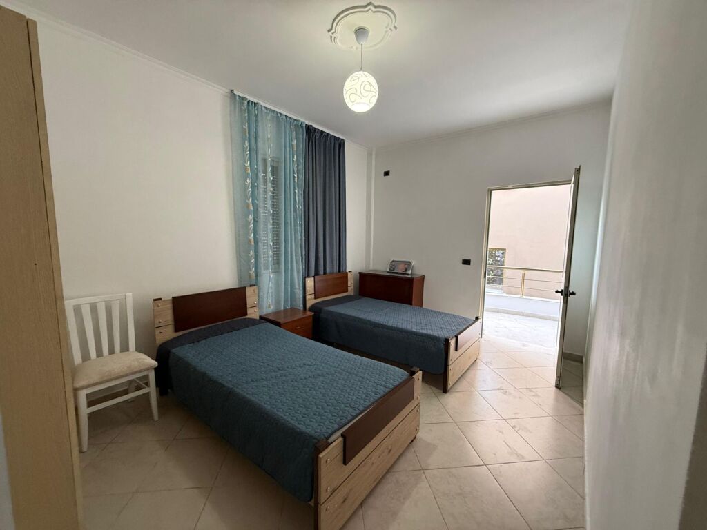 Jepet me qira apartament 2+1