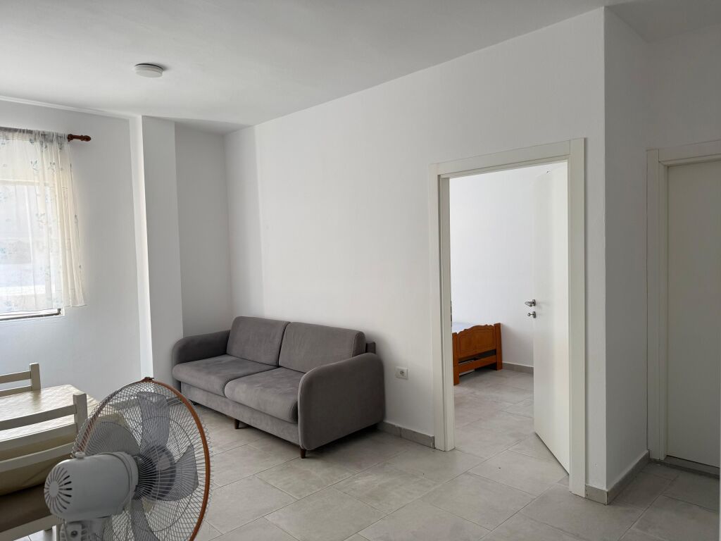 Apartament 1+1 me qera tek Big Market ne 5 Maj