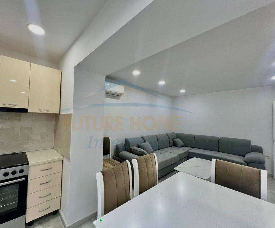 Qera, Apartament 2+1, Oxhaku, Tiranë.