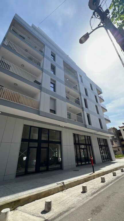 Appartamento 2+1 in vendita a Xhamllik!