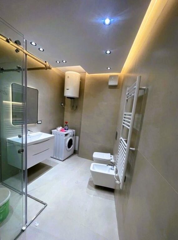 Zyra Moderne për Qira pranë Stadiumit Air Albania