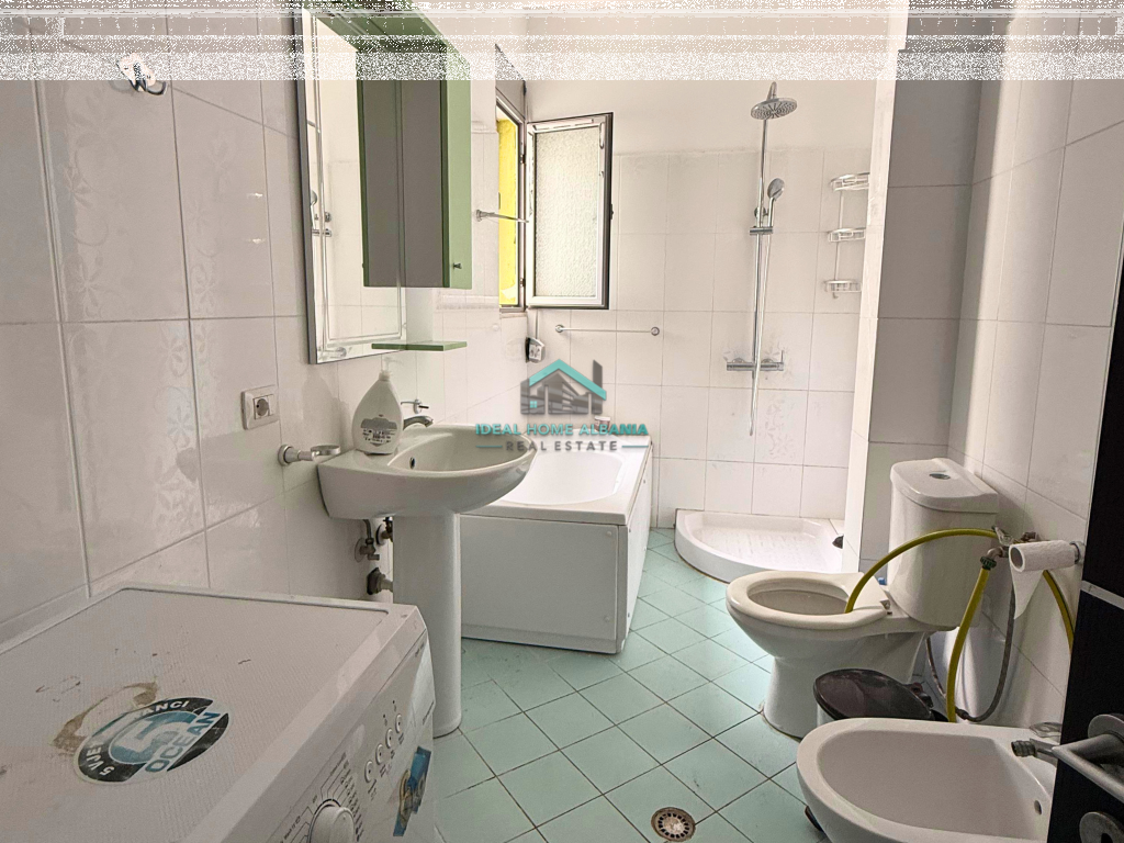 VENDESI APPARTAMENTO 2+1+2 – Lungomare, Vlore