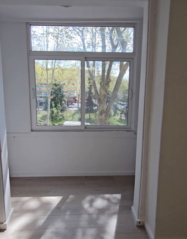 Apartment for office 2+1 for rent at Vasil Shanto