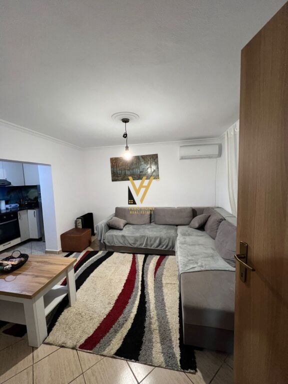 JEPET APARTAMENT 2+1+BLK ME QIRA TE BRRYLI 55.000 LEKE