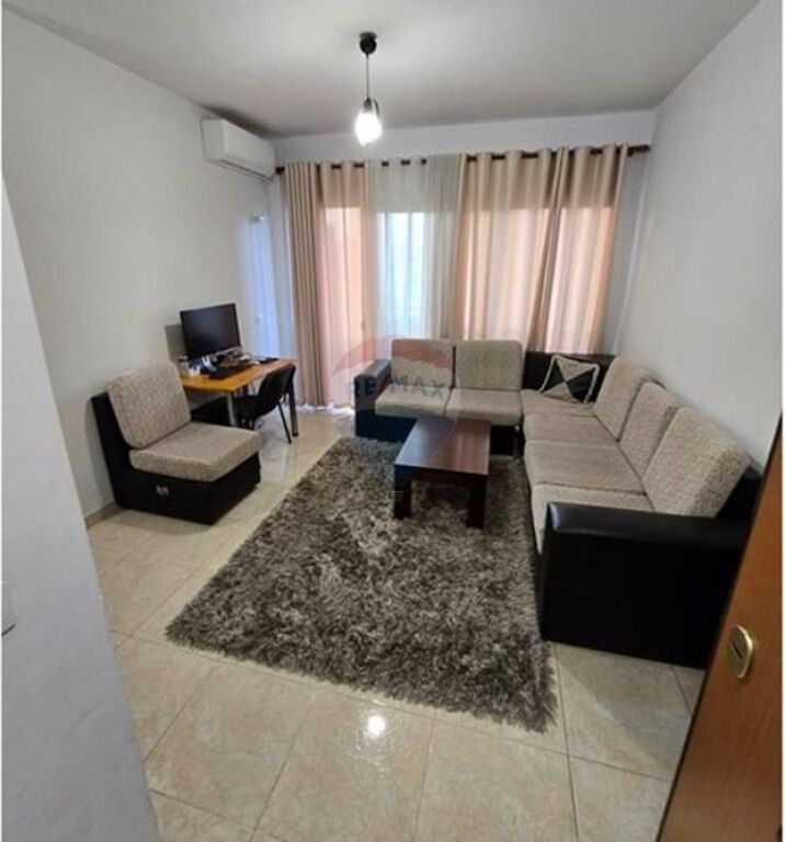 Apartament 1+1 per qira tek Ish Fusha e Aviacionit
