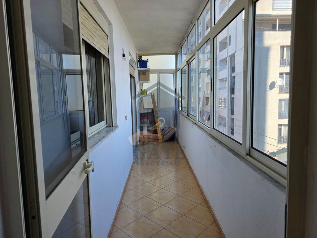Jepet me qera, Apartament 2+1, UKD, Durrës
