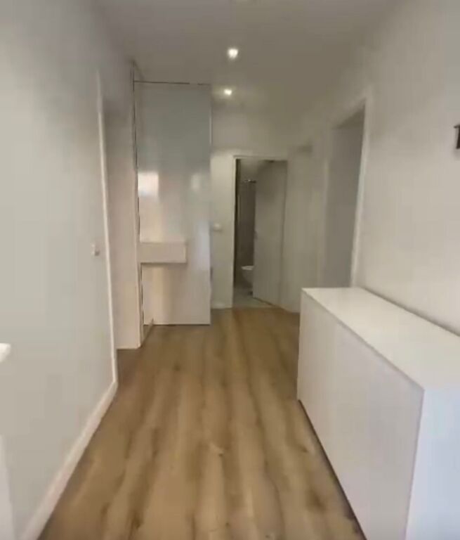 Shtepi private me qira tek Rruga e Kavajes!