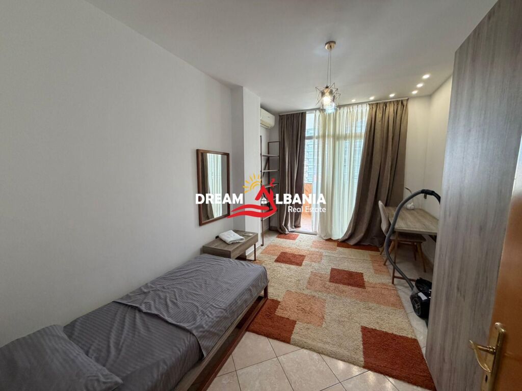 Apartament 3+1+2  me qera tek komuna e parisit prane kompleksit Kika (ID 4231259)