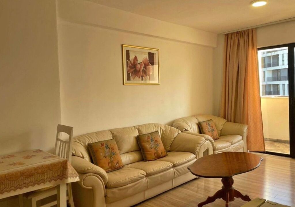 ✨Shitet Apartament 3+1+2 – Rruga 5 Maji (Mundësi ndarje ne 2 apartamente)
