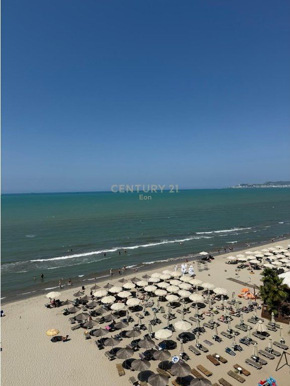 JEPET ME QERA APARTAMENT 1+1 , NE SHKEMBIN E KAVAJES ME PAMJE DETI ! 