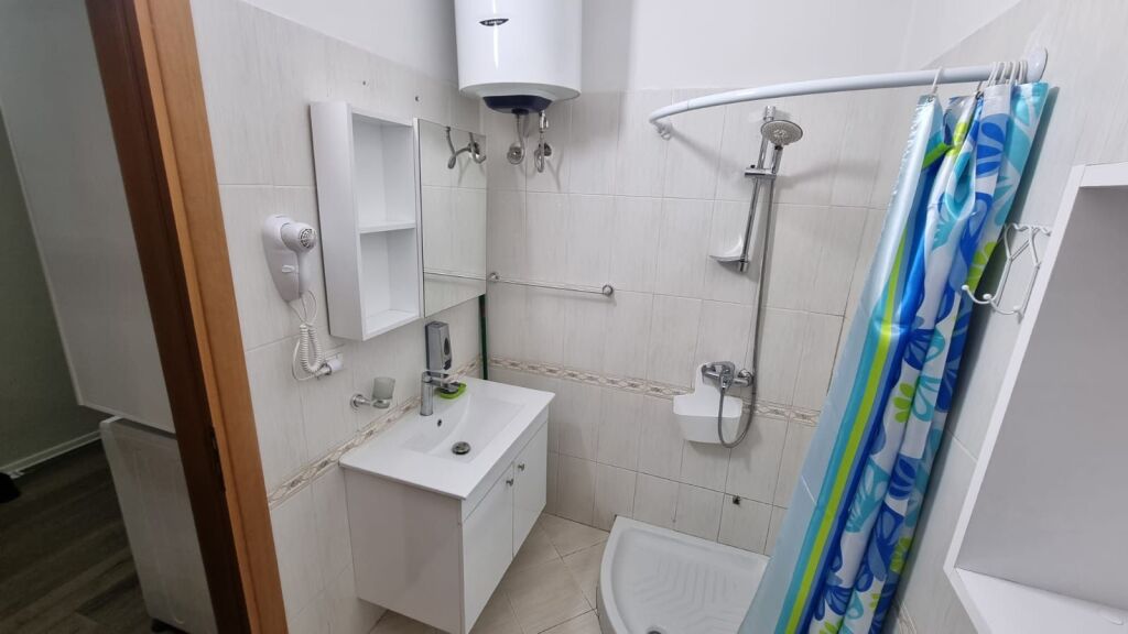 Apartament vije e pare Lungomare Vlore