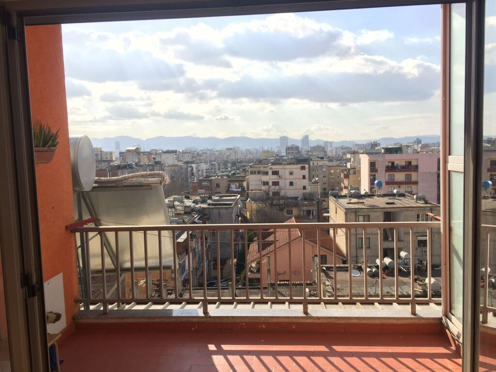 Qera | Apartament 1 + 1 | Rruga Xhanfize Keko | 500 €/muaj