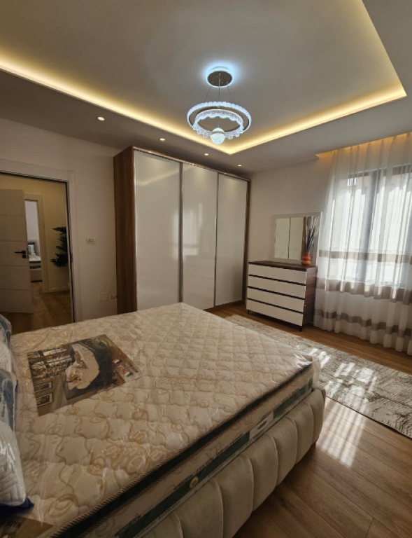 Apartment 2+1+2 for Sale – Building with Arrows