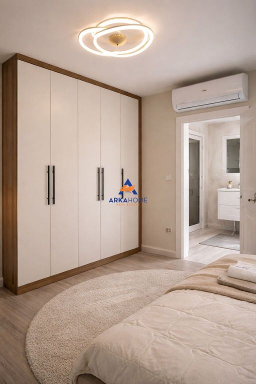 JEPET APARTMENT ME QERA 2+1+BALLKON " RRUGA E DURRSIT " 950 EURO