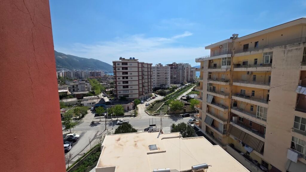Apartament 2+1 me qira  Rruga Pelivan Leskaj