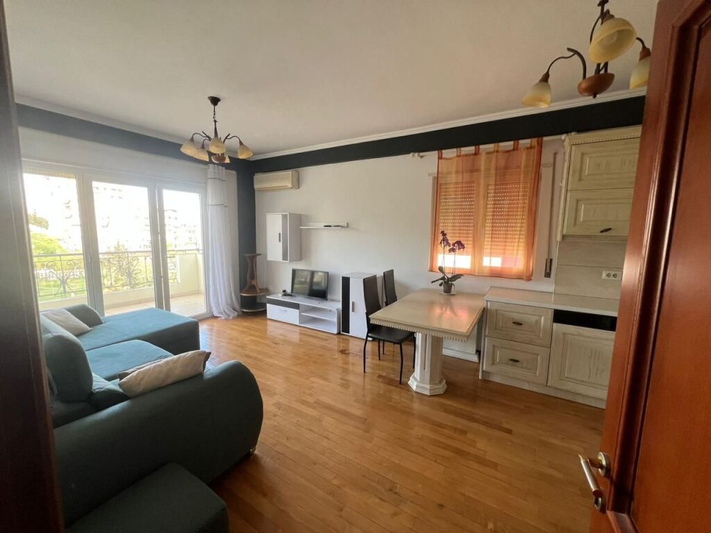 APARTAMENT 1+1 PER QERA TEK KOPSHTI ZOOLOGJIK