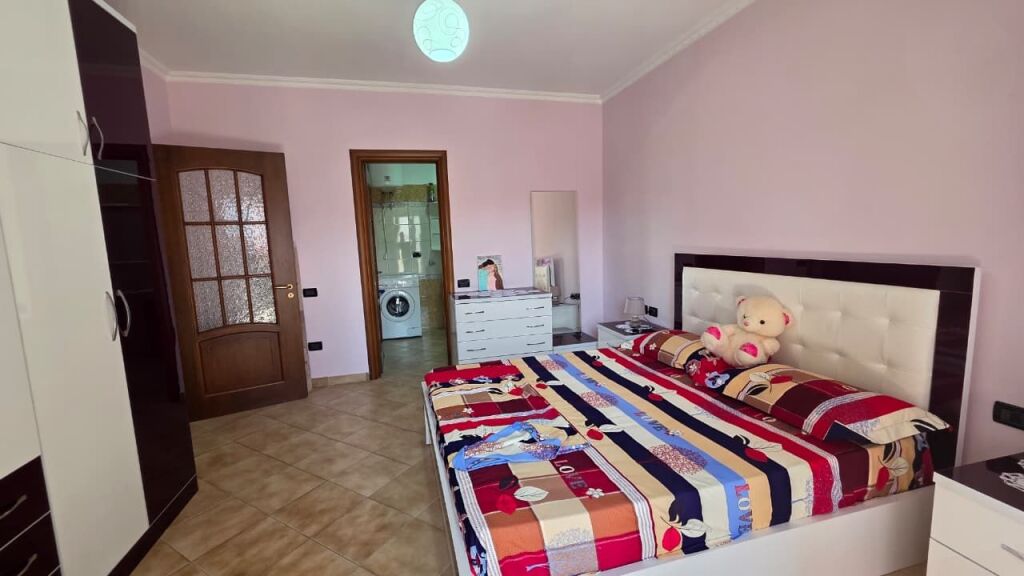 Apartament 2+1 me qira  Rruga Pelivan Leskaj