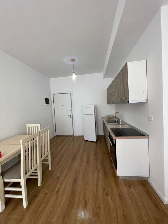 Apartment 2+1 for rent – Ali Demi -Floor: 4 (with elevator) !