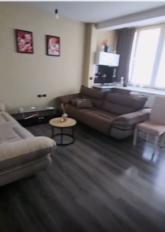 Apartament 2+1 per shitje te Fusha e Aviacionit