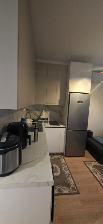 1+1 apartment for rent at Amerikan 3 / 450