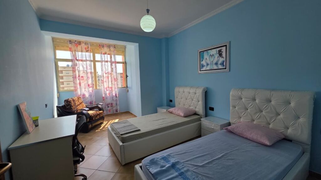Apartament 2+1 me qira  Rruga Pelivan Leskaj