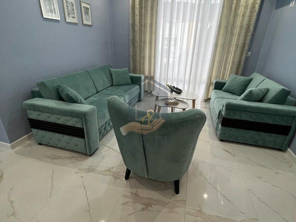 Apartament 1+1+ post parkimi me qira – Zona e Plazhit, Rrota e Kuqe