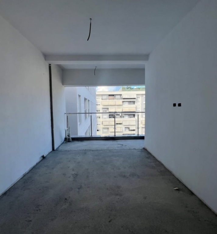 Appartamento 2+1+2 in Vendita – Comune di Parigi (vicino a KIKA 2)