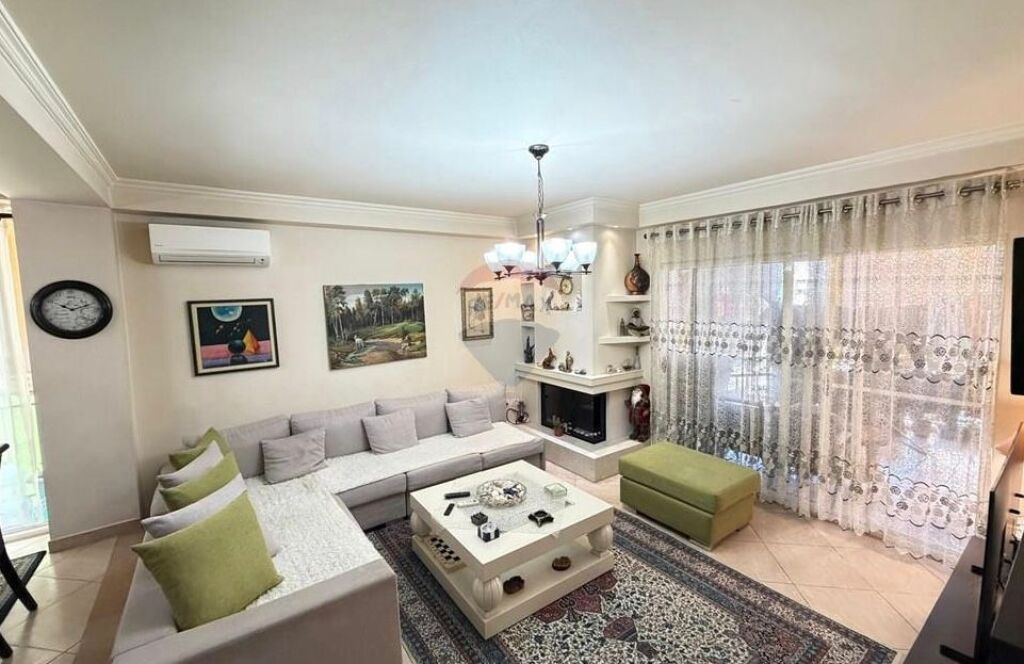 APARTAMENT 2+1+2 PER SHITJE, BLLOK ID: 530291027-2079