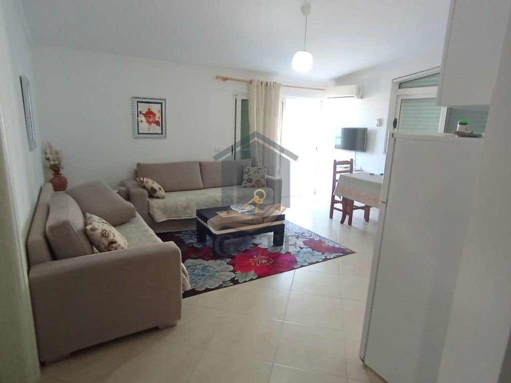 Apartment 1+1 for rent in Shkëmbi i Kavajës, near Arbëria