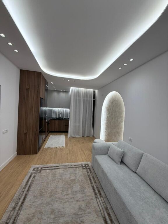 Apartamente per qera 1+1 te Vila L Astir