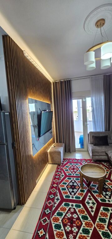 SHITET APARTAMENT 2+1 TOTALISHT I ARREDUAR PLEPA PLAZH DURRES