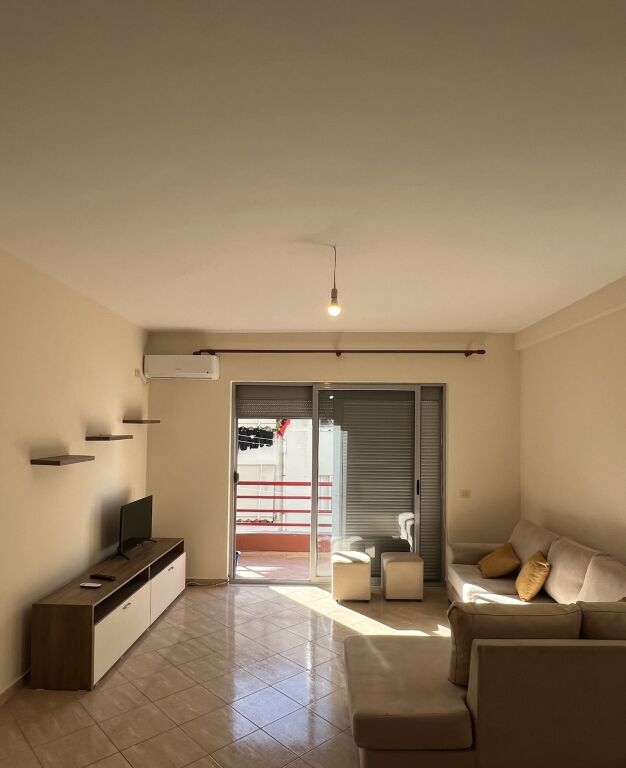 Rent | Apartament 1 + 1 | Kodra e Diellit | 450 €/month