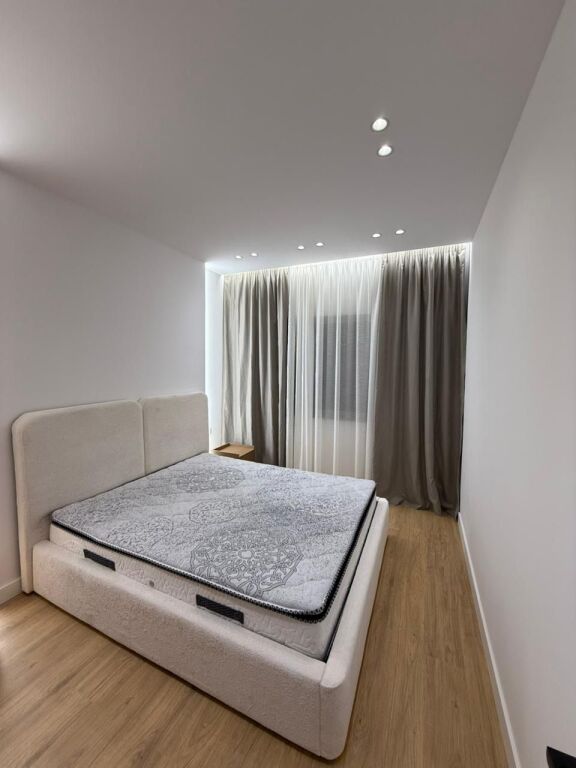 Apartamente per qera 1+1 te Vila L Astir