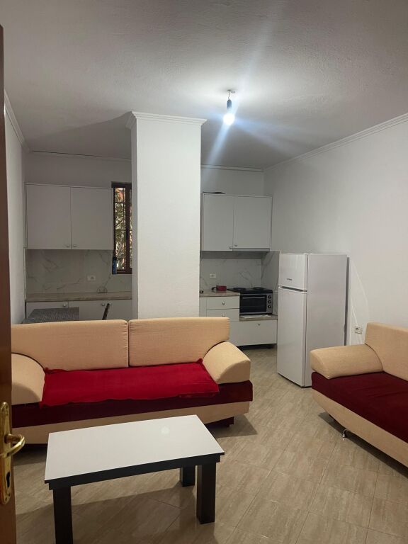 Affitto | Apartament 1 + 1 | 5 Maji | 320 €/mese