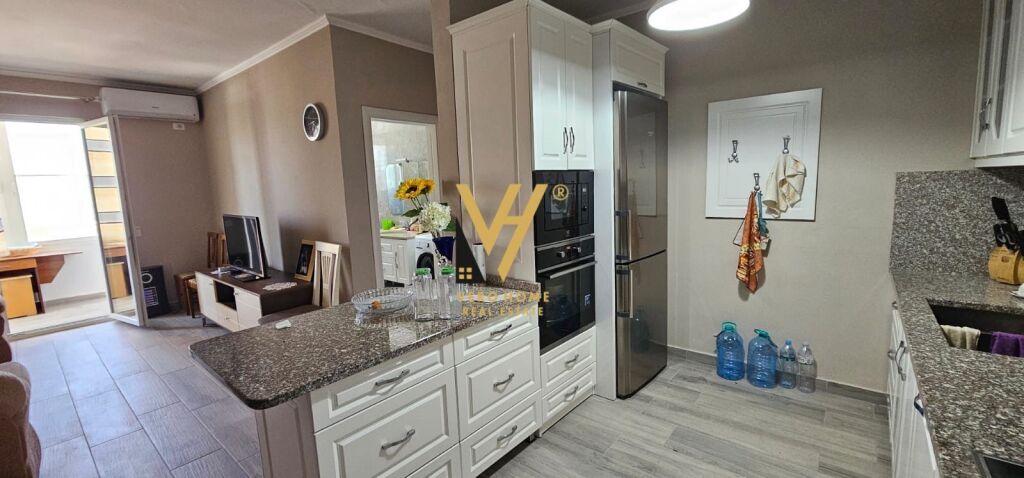 SHITET APARTAMENT 2+1+ BLK NE KAVAJE 120.000 EURO