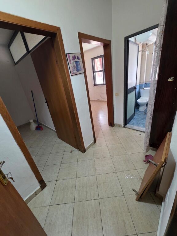 5 Maji Shitet Garzonere Pas Concord Center