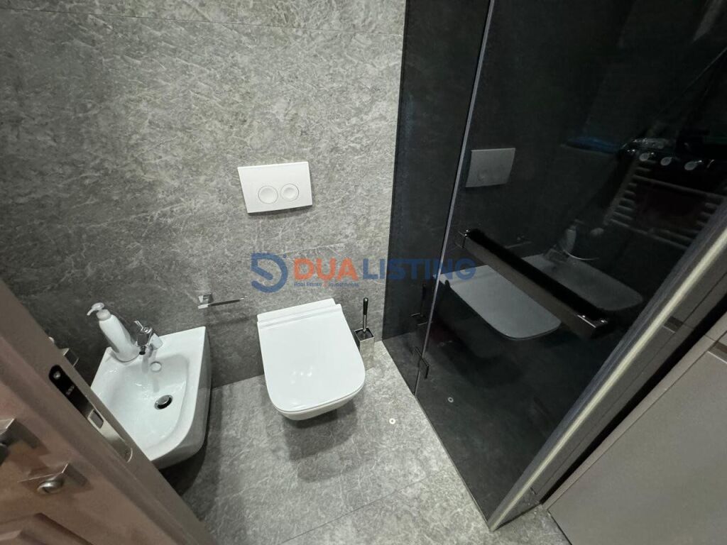 LUXURY APARTMENT 2+1+2 AT THE DELIJORGJI COMPLEX!