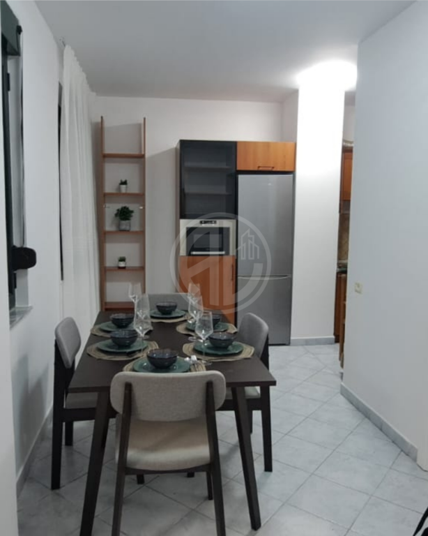 Apartament 2+1+2 + 2 Ballkone , per qira ,pamje deti ,Vollga Durres