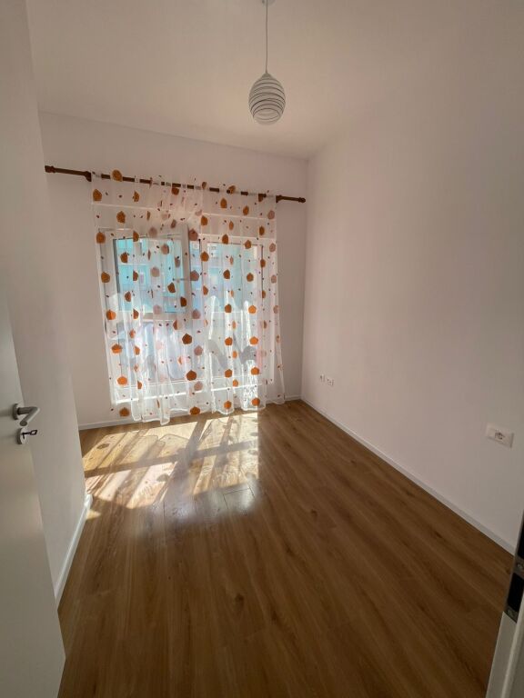 Apartment 2+1 for rent – Ali Demi -Floor: 4 (with elevator) !
