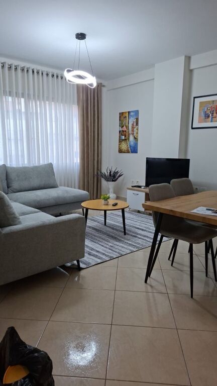 Jepet me qira 2+1 në Astir