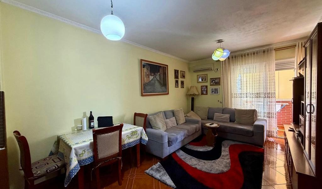 Apartment 2+1 for sale , Commune of Paris