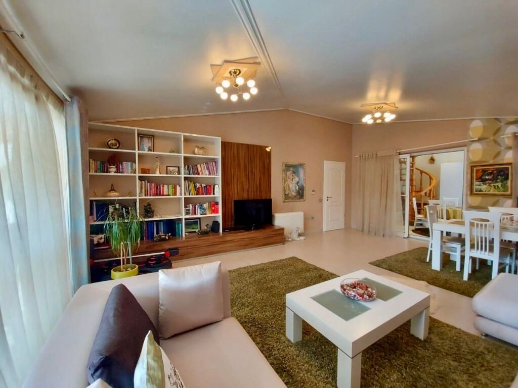 📣 RENT Apartment 3+1 With 2 Bathrooms And 2 Parking Spaces 📍 Fresk, Teleferik Street ✨