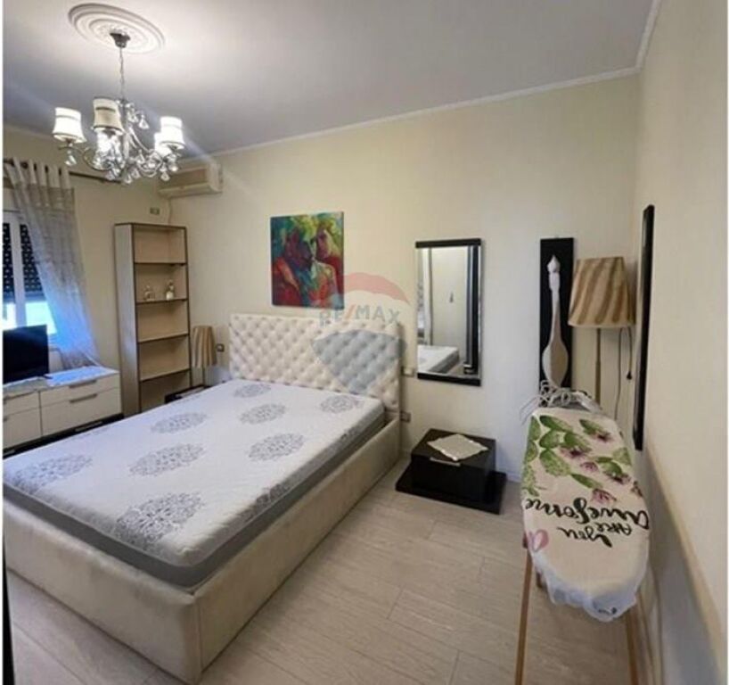 Apartament - Për Qira