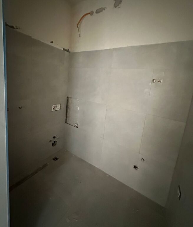 📌 Shitet Apartament 1+1 – Tirana Porta e Re