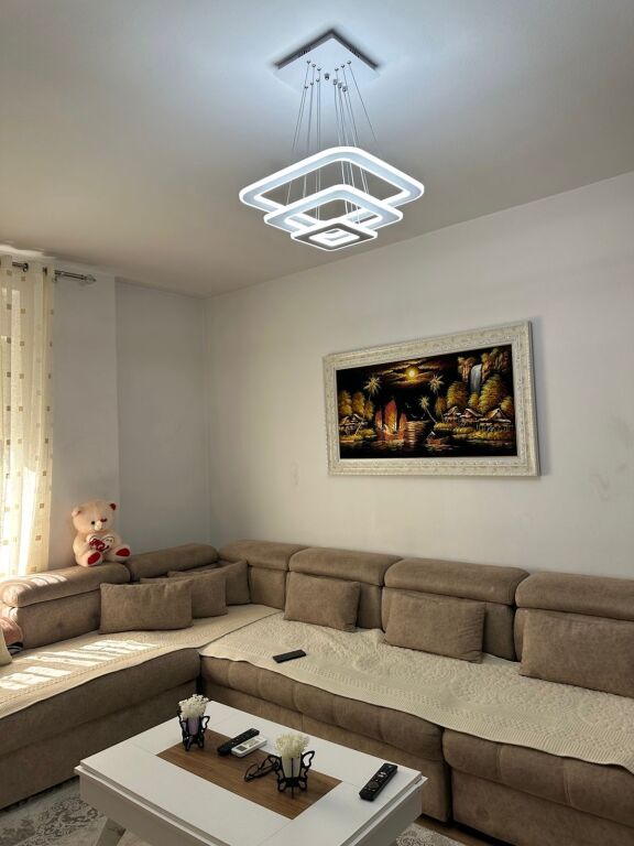 2+1 ne Shitje Shkoze