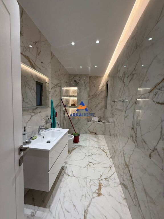 VENDESI APPARTAMENTO 1+1+BALCONE " PAZAR I RI " 250.000 EURO