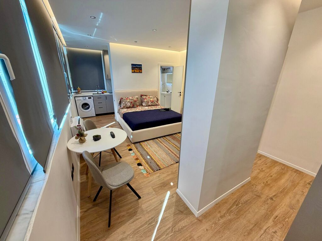 📣 SHITEN 2 GARSONIERE 📍 Selvia 🛣️ Rruga "Siri Kodra" ✨